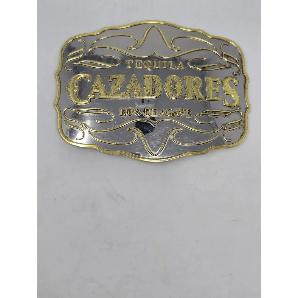 VINTAGE PROMOTIONAL BELT BUCKLE CAZADORES TEQUILA SILVER GOLD TONE MENSWEAR MENS